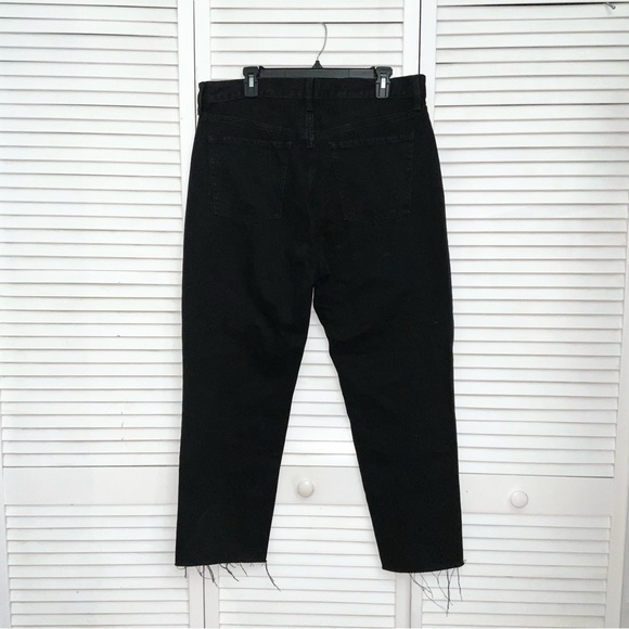 Old Navy Extra High Waisted Button-Fly Sky-Hi Straight Cut-Off Jeans Size 14 - Picture 3 of 4